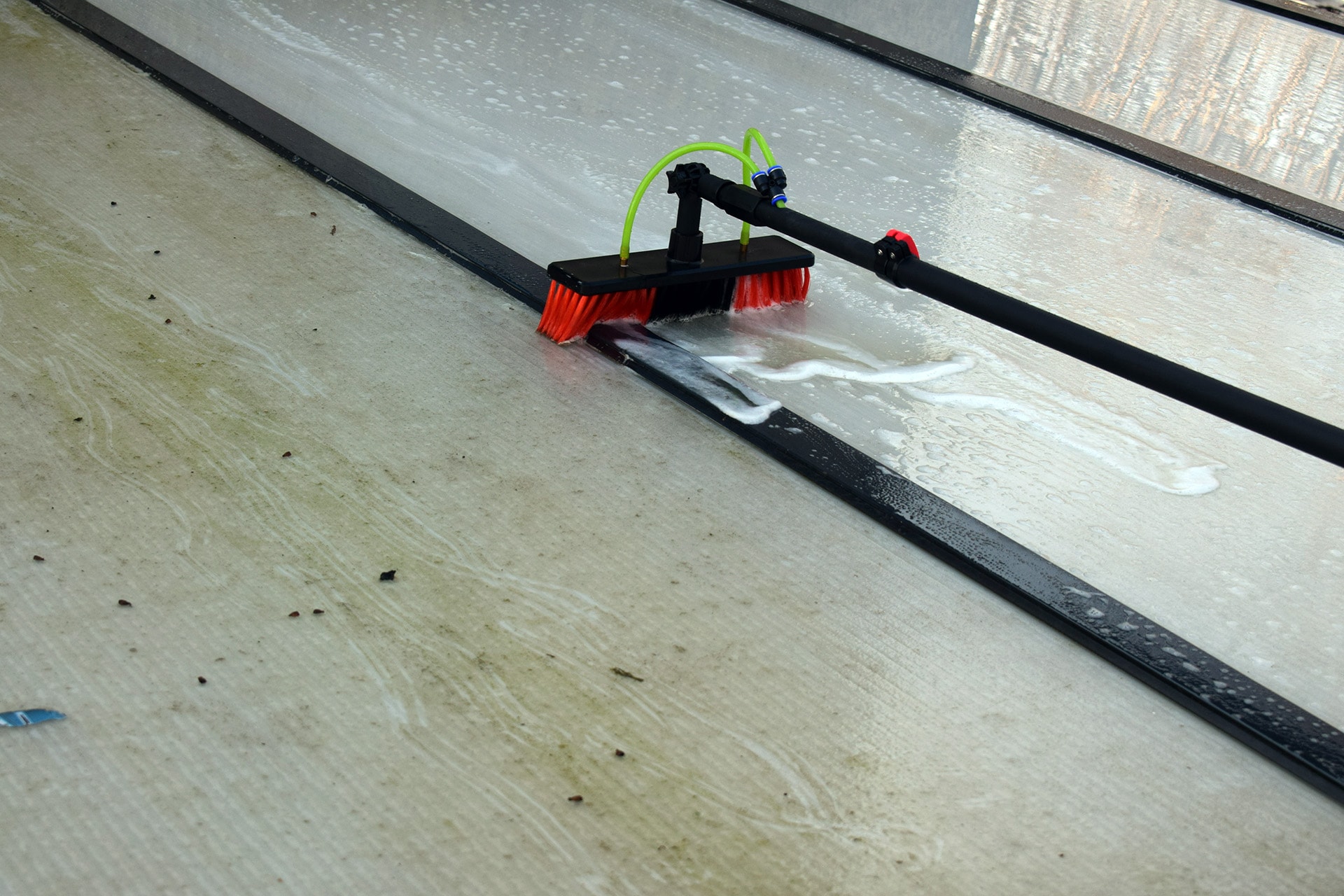 telescoopsteel terrasoverkapping reinigen